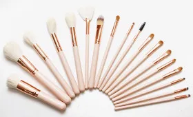 Набор кистей - 18 кистей
