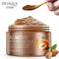 Освежающий, моделирующий скраб для тела «BIOAQUA» с экстрактом персика и миндаля (120g) 8655