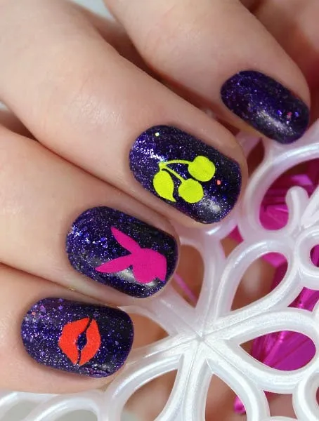 Трафареты для дизайна ногтей Esmalte T 22