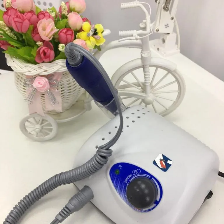 Аппарат для маникюра STRONG 210 35K