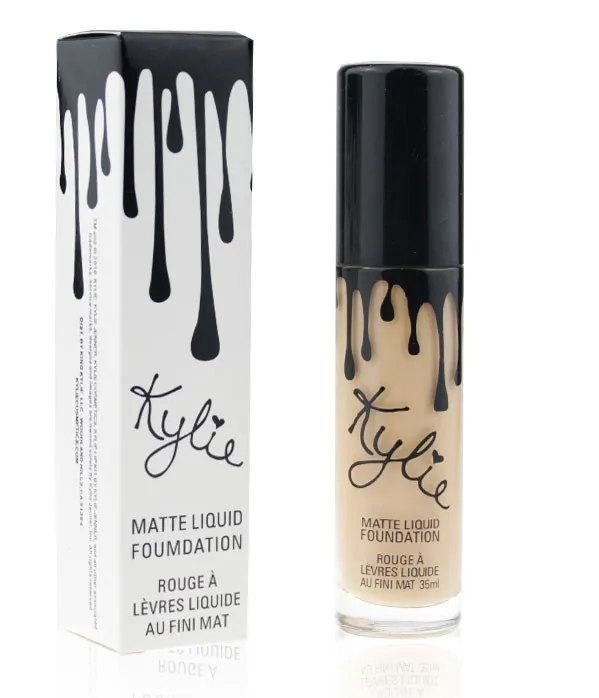 Тональный крем Kylie Matte Liquid Foundation 35 ml